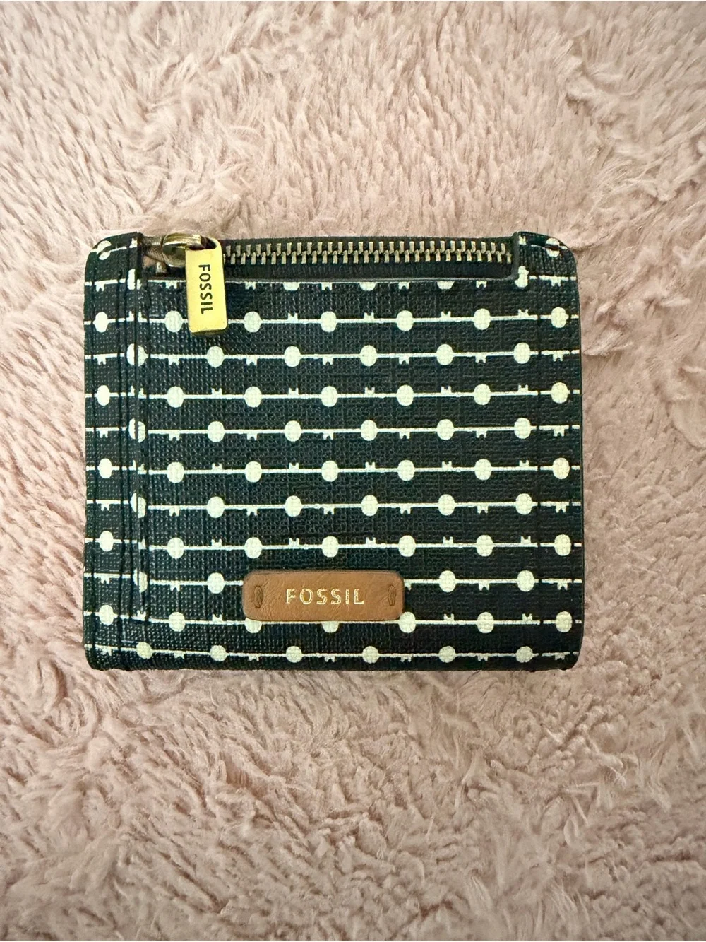 Fossil Black Wallet with Cream Dot Stripe Pattern